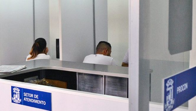 Escolas e faculdades particulares são notificadas pelo Procon em Linhares
