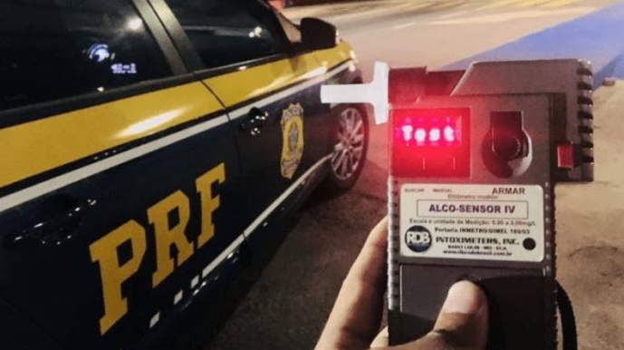 Linhares: PRF flagra motorista embriagado e sem CNH na BR-101