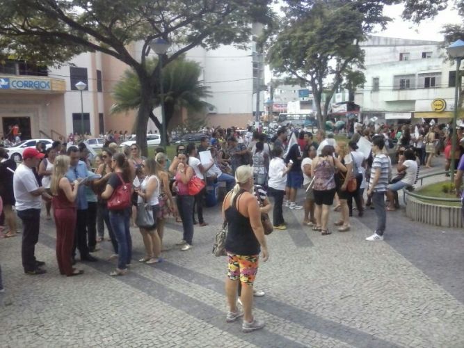 Greve: cenas da manifestação na manhã do primeiro dia do movimento