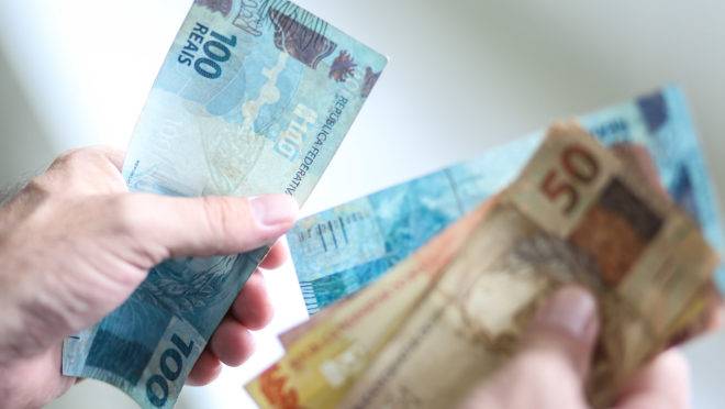 Amanhã: Caixa inicia pagamento da 3ª parcela do Auxílio Emergencial