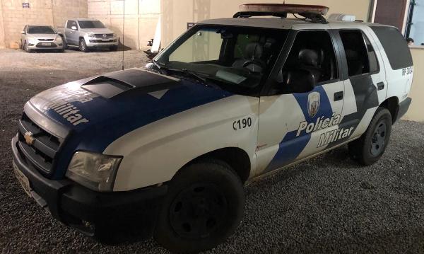 Rapaz com 2 mandados em aberto é preso no Santa Cruz