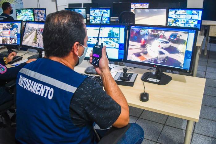 Mais de 60 câmeras de viedomonitoramento auxiliam na resolução de crimes em Linhares