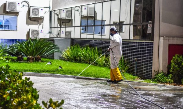 Coronavírus: Linhares não descuida na higienização da cidade
