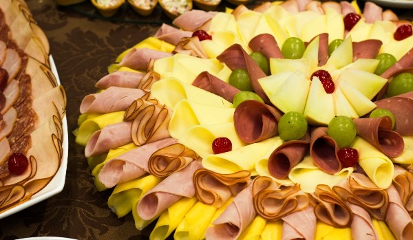 Nutricionista aponta cinco falsos alimentos saudáveis que estão sabotando sua dieta 
