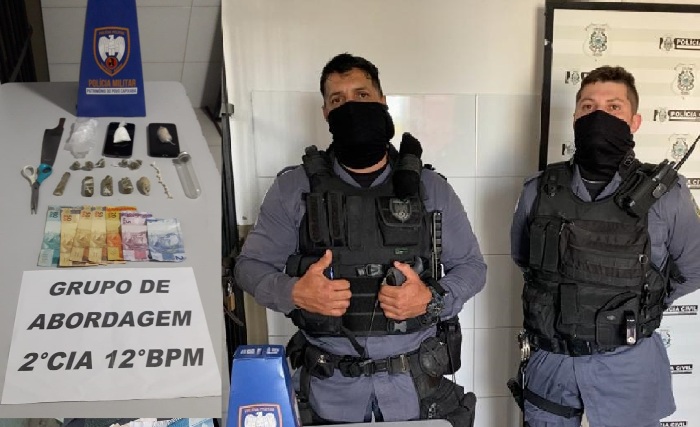 Tem pó aí? Usuário grita, e PMs Sombras apreendem drogas e levam dois indivíduos para a DRL
