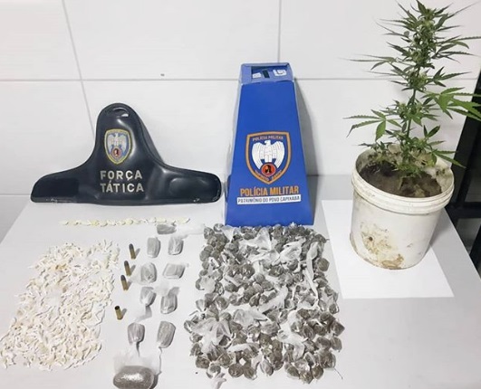 Força Tática apreende crack, maconha e cocaína no Planalto