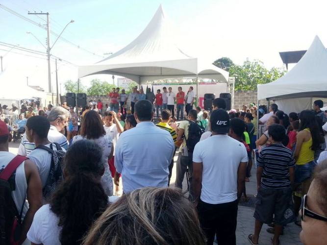 Fim de semana no Santa Cruz: moradores já têm a quadra poliesportiva 