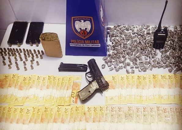 Vieram de Vitória: Jovens detidos com drogas, armas, munições e dinheiro em Linhares