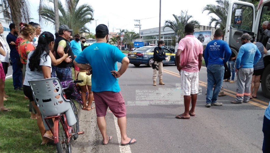 BR-101: Um óbito e um ferido em ocorrência de atropelamento em Linhares