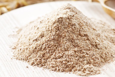 Farinha de chia reduz o apetite, melhora saúde intestinal e é antioxidante, diz estudo