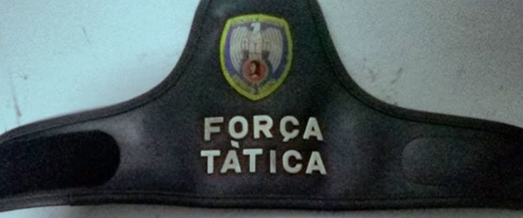 Força Tática aborda casal do Movelar no Linhares 5. Arma municiada foi apreendida