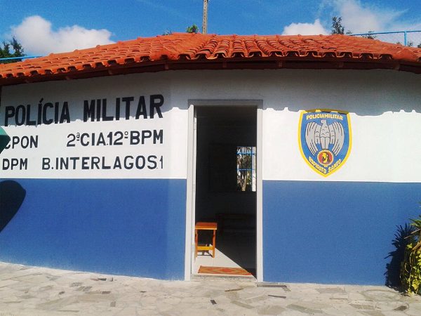 Mulher é assaltada e perde celular para bandidos no Interlagos
