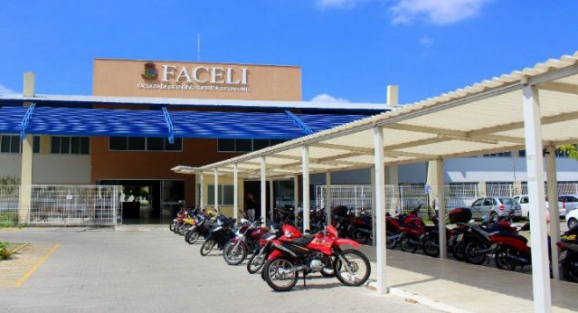 Faceli abre inscrições para contratação temporária em diversos cargos