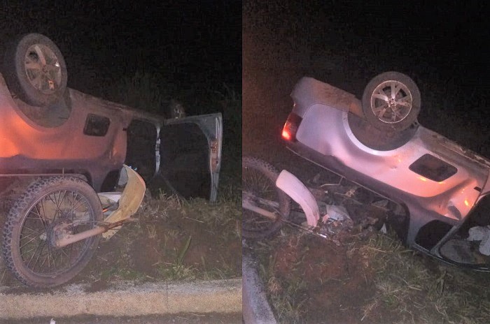 Condutor de carro que capotou e colidiu com moto em Linhares fugiu do local do acidente