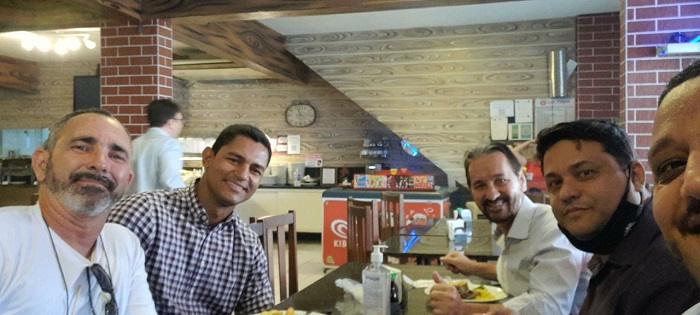 Vereadores têm almoço promissor para destino da Mesa Diretora da Câmara de Linhares