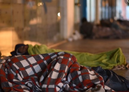 MP constata mil casos confirmados de Covid-19 em pessoas em situação de rua