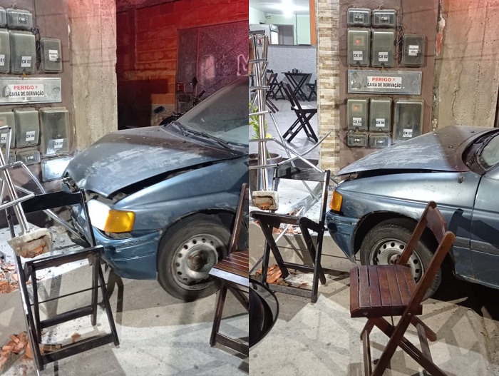 Carro invade lanchonete em Linhares