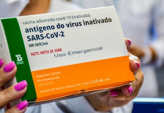 Ministério da Saúde conta com parceria da GOL Linhas Aéreas para distribuir vacinas pelo Brasil