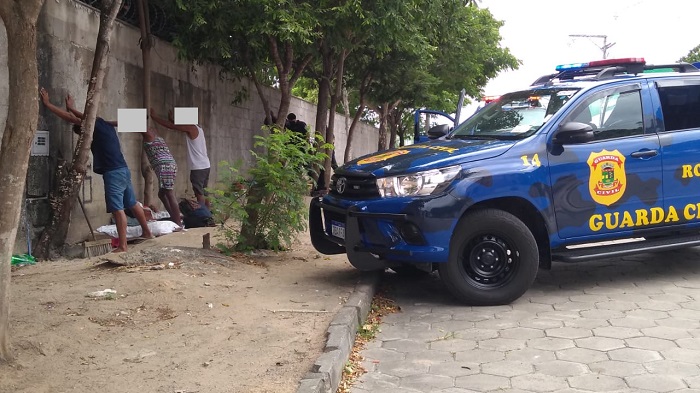 Baculejo: Preso em saidinha de natal se passa por morador de rua em Linhares