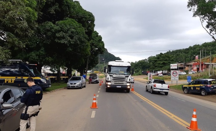 PRF registra diminuição nos números de acidentes e de feridos durante o feriado de carnaval