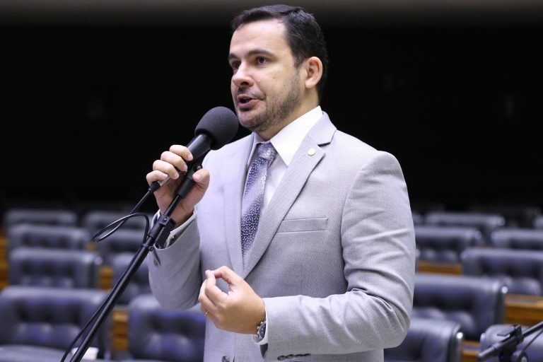 Projeto cria sistema nacional para reduzir emissões de gases do efeito estufa por desmatamento