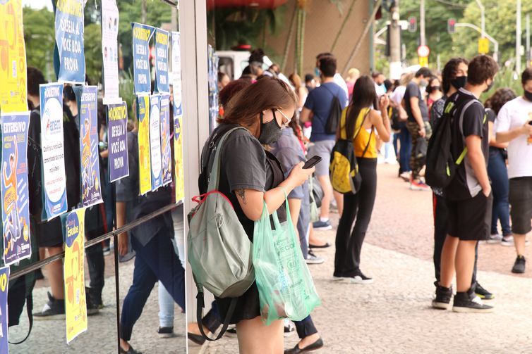 Enem será reaplicado amanhã e quarta-feira
