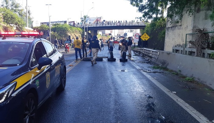 Atenção: BR-101 será fechada em Linhares e outras cidades do ES nas próximas horas