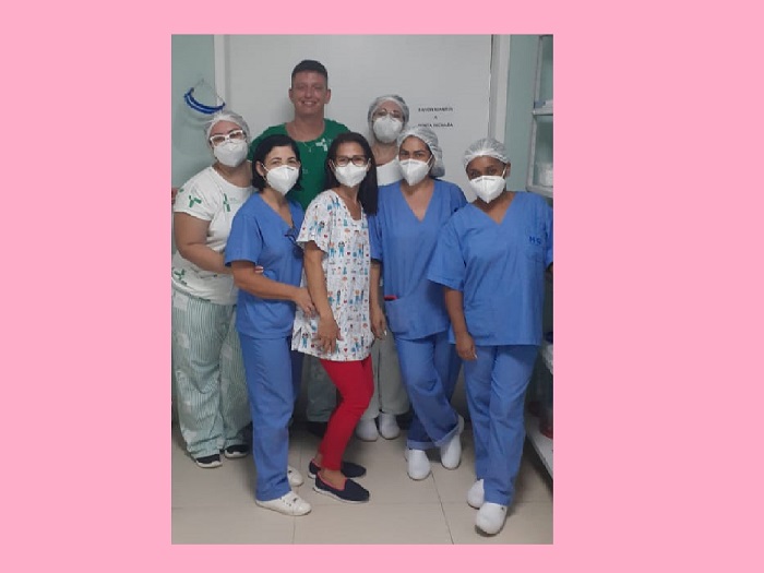 HGL: Médico surpreende equipe feminina e emociona profissionais