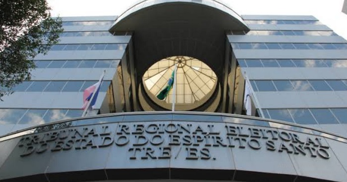 TRE-ES abre processo seletivo para estagiários de nível superior
