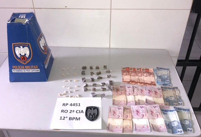 PMs encontram droga escondia em muro no bairro Aviso