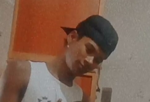 Mãe e tia saem da BA para liberar corpo de jovem vítima de acidente em Linhares