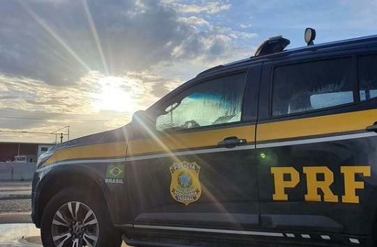 PRF prende em Linhares homem procurado por crime da Lei Maria da Penha