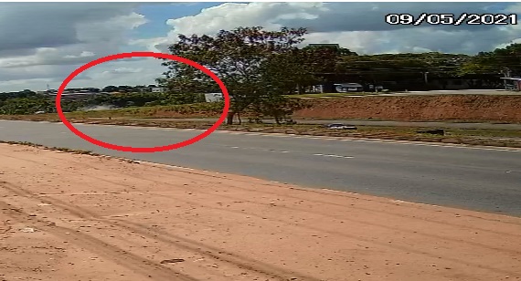 Tragédia na BR-101: PC divulga vídeo que mostra momento do acidente entre Golf e Celta 
