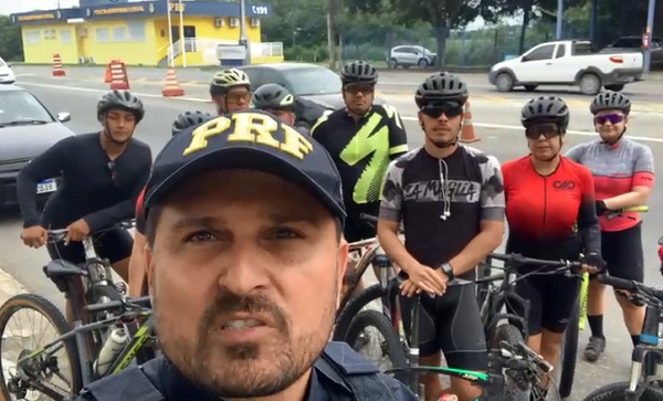 Policial rodoviário federal faz um alerta aos ciclistas: Segurança vai além dos EPIs