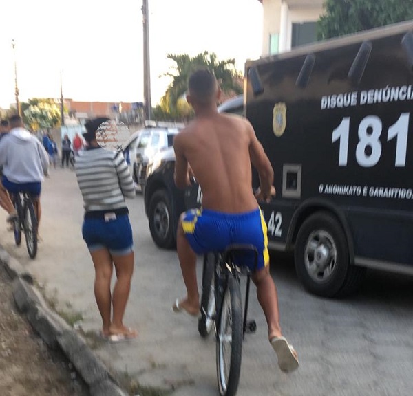 Um baleado e um assassinado no Canivete