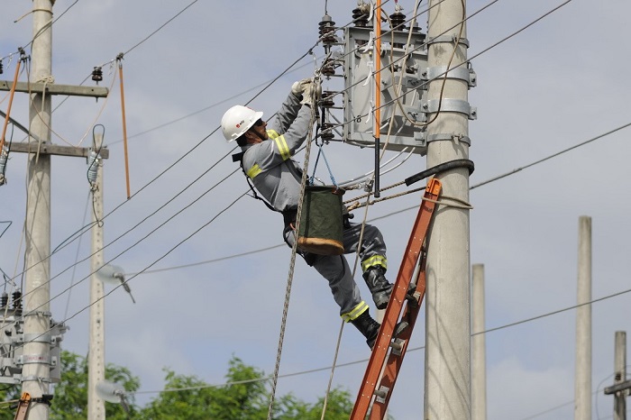 EDP reforça orientação sobre riscos com energia elétrica com obras e reformas domésticas
