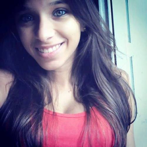 Aniversariante do dia: Bruna Gava