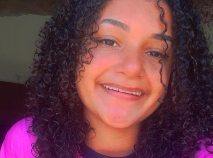 Adolescente que desapareceu no Bº Canivete dá notícias à família