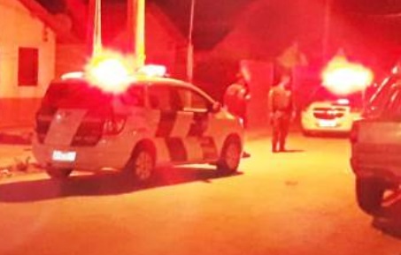 Jovem é morto a tiros após reclamar de traficantes no Residencial Rio Doce