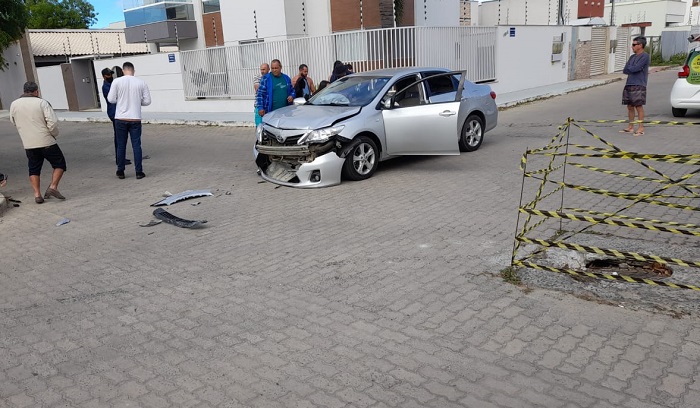 Mulher fica desacordada em acidente de trânsito no Gaivotas