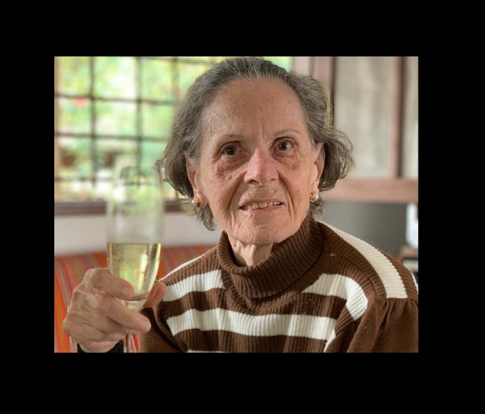 Morre Therezinha Durão Costa, parte da história de Linhares