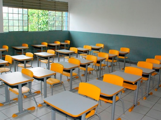 Covid-19: Profissionais testam positivo e Prefeitura suspende aulas em escola no Canivete