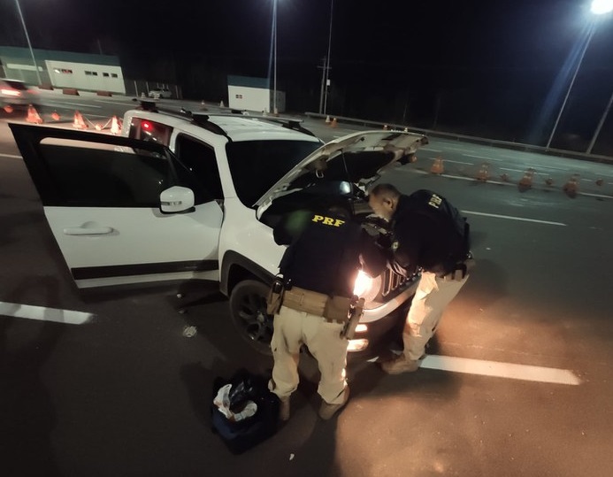 Jeep roubado é recuperado em Linhares. Teve também apreensão de haxixe