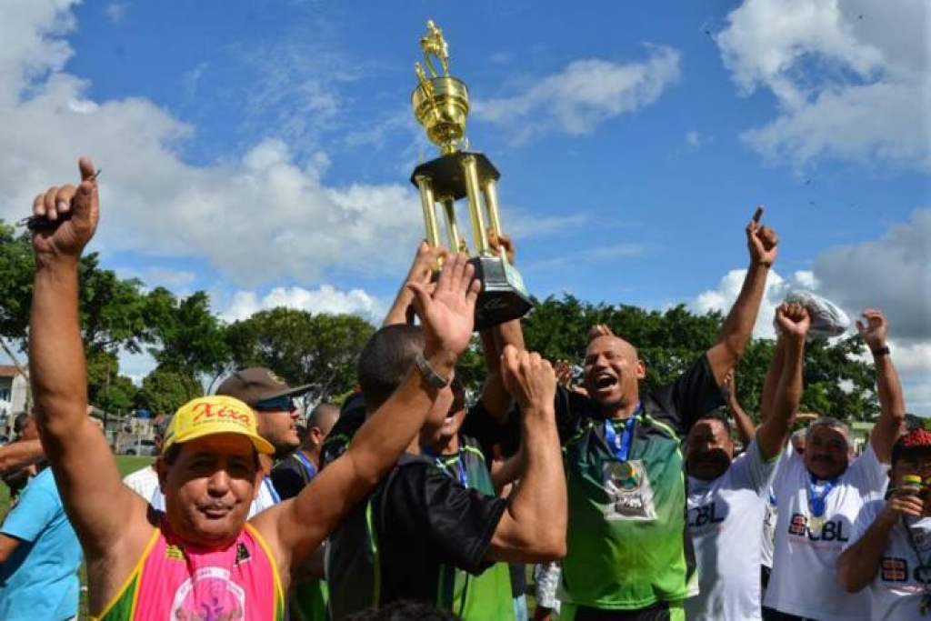 Tem grito de tricampeão no Campeonato de Veteranos