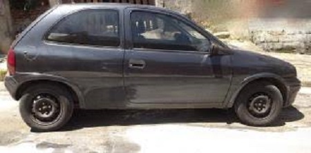 Corsa e ferramentas são furtados de armazém de propriedade rural em Linhares