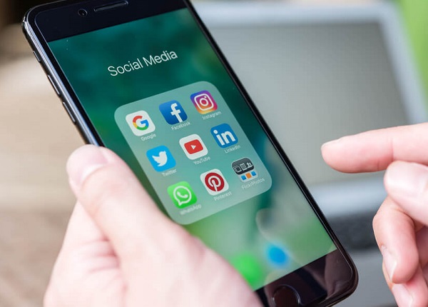 WhatsApp, Facebook e Instagram fora do ar. Leitores entram 