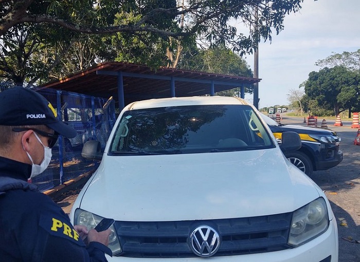 Amarok roubada é recuperado com preso em Saidinha temporária em Linhares