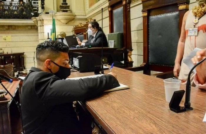 Projeto que proíbe contratação de pedófilos apresentado por vereador já está em vigor (em outra cidade)