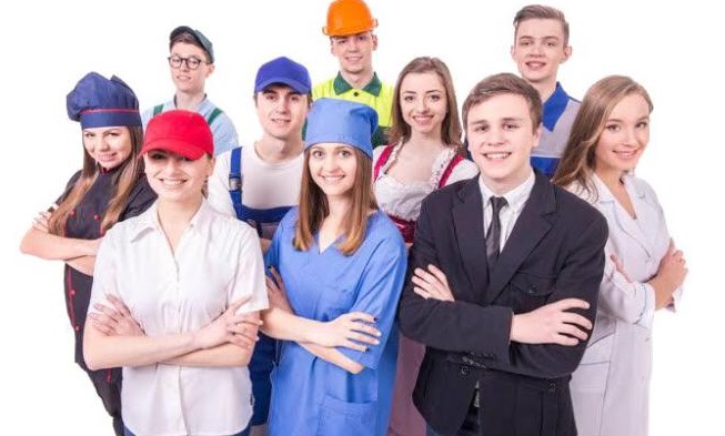 Cursos profissionalizantes com mensalidades a partir de R$ 30 em Linhares