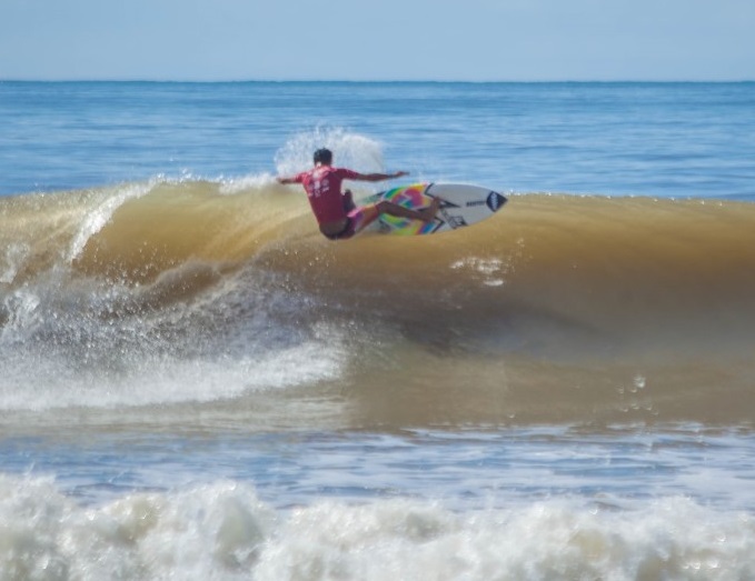 R$ 10 mil em premiação: Surfe vai 
